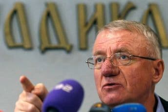 Šešelj: Ne interesuje me presuda, dobrovoljno neću u Hag