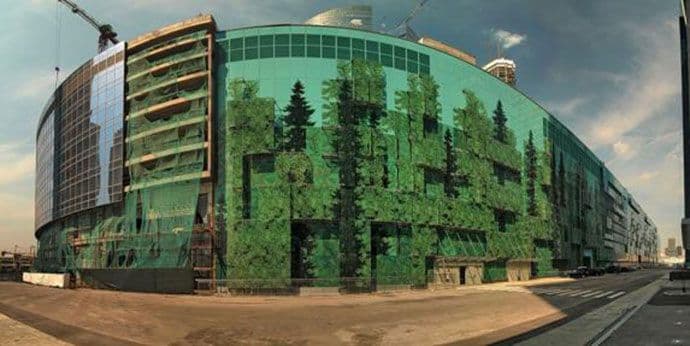 U toku evakuacija dva tržna centra u Moskvi U toku evakuacija dva tržna centra u Moskvi