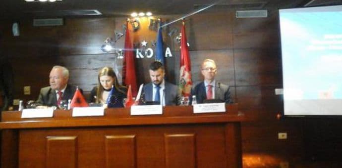 PEJOVIĆ: Sa Albanijom sprovedena 24 projekta PEJOVIĆ: Sa Albanijom sprovedena 24 projekta