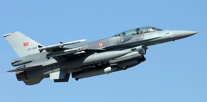 Turski borbeni avion ušao u vazdušni prostor Grčke Turski borbeni avion ušao u vazdušni prostor Grčke