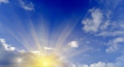 Sunčano uz jak vjetar, ponegdje olujne jačine Sunčano uz jak vjetar, ponegdje olujne jačine