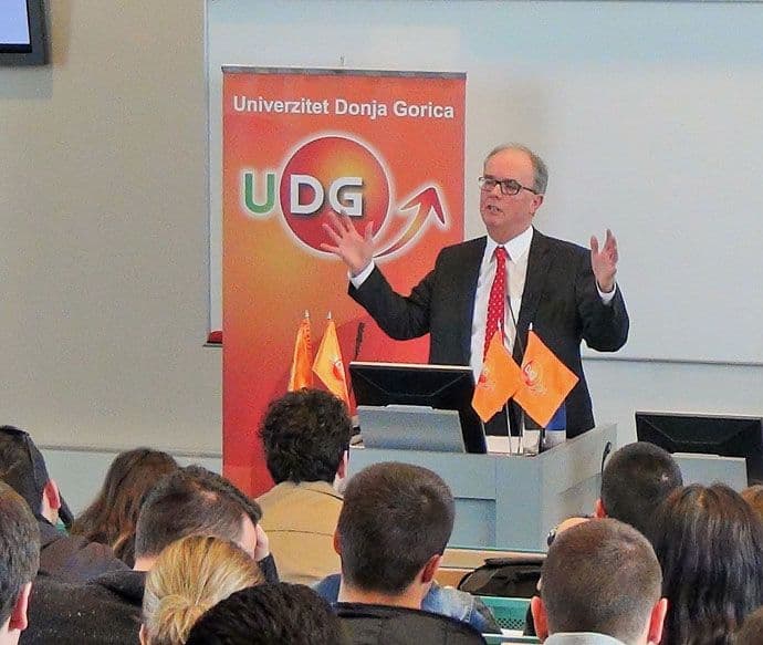 Pinington: Informacione i komunikacione tehnologije brišu granice Pinington: Informacione i komunikacione tehnologije brišu granice