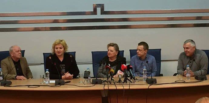 U ČAST VELIKOG UMJETNIKA: Arsenove pjesme su vječnost U ČAST VELIKOG UMJETNIKA: Arsenove pjesme su vječnost