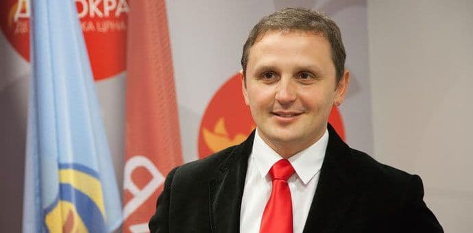 Demokrate pokreću inicijativu za izglasavanje nepovjerenja Novoselu Demokrate pokreću inicijativu za izglasavanje nepovjerenja Novoselu