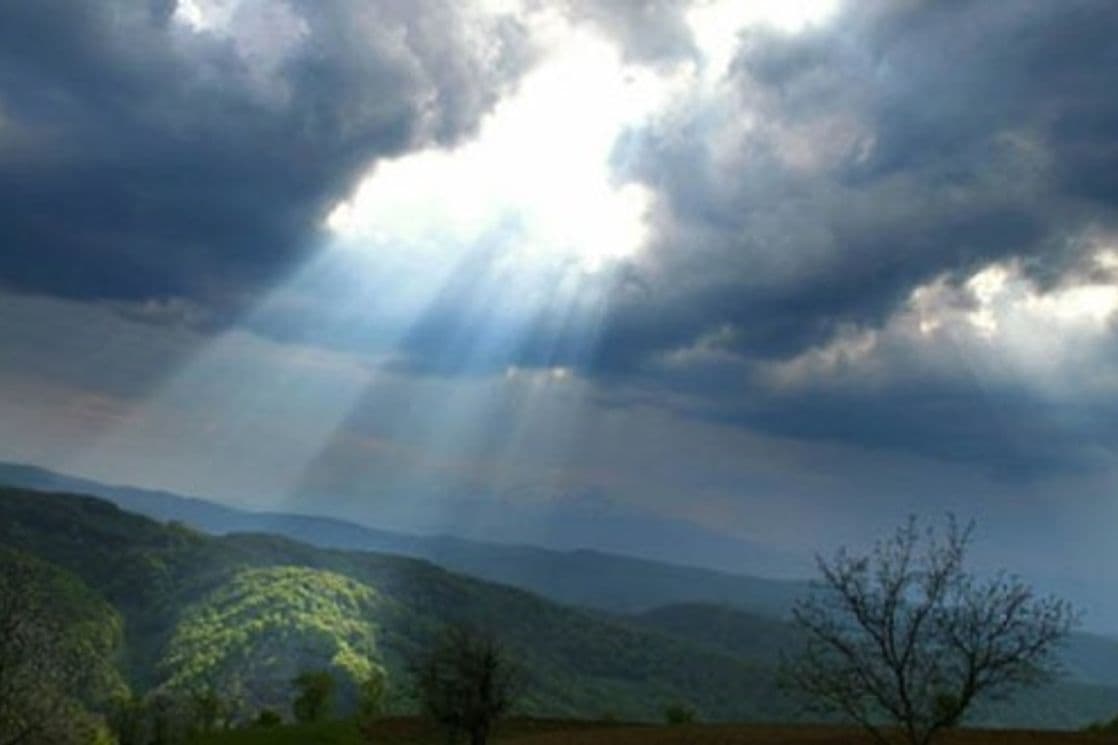 Danas oblačno sa sunčanim intervalima, na sjeveru moguća kiša