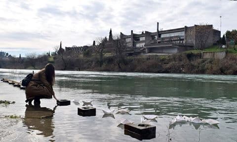 ŠETNJA PODGORICOM: Digli glas protiv uništavanja simbola grada ŠETNJA PODGORICOM: Digli glas protiv uništavanja simbola grada