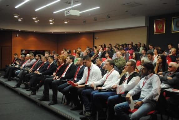 Tivat: Demokrate izabrale potpredsjednike i Izvršni odbor Tivat: Demokrate izabrale potpredsjednike i Izvršni odbor