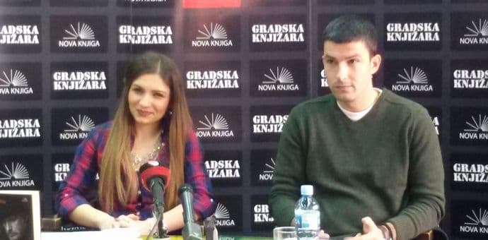 Rade Šerbedžija u Podgorici: Promocija knjige 7, koncert 8. marta Rade Šerbedžija u Podgorici: Promocija knjige 7, koncert 8. marta