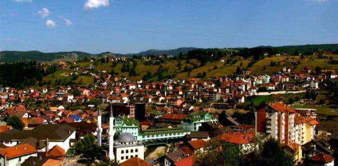 Rožaje: Arapi zainteresovani za fabriku flaširane vode Rožaje: Arapi zainteresovani za fabriku flaširane vode