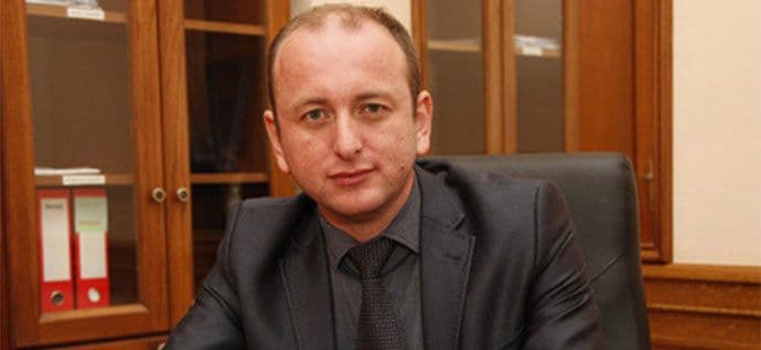 KNEŽEVIĆ: Opozicija više želi da sačuva Krivokapićevu fotelju nego da smijeni Đukanovića KNEŽEVIĆ: Opozicija više želi da sačuva Krivokapićevu fotelju nego da smijeni Đukanovića