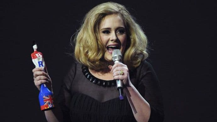 Brit 2016: Adele pomela nagrade, veče u znaku Bowieja Brit 2016: Adele pomela nagrade, veče u znaku Bowieja