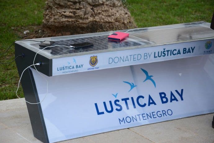 “Luštica Bay” donator solarnih klupa u Tivtu “Luštica Bay” donator solarnih klupa u Tivtu