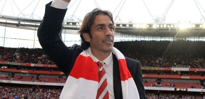 Pires rekao zbogom fudbalu (VIDEO) Pires rekao zbogom fudbalu (VIDEO)