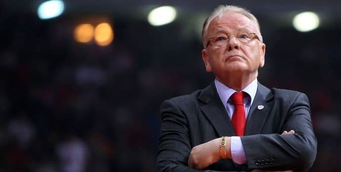 VIDEO: Kako je novinar iznervirao Dudu Ivkovića VIDEO: Kako je novinar iznervirao Dudu Ivkovića