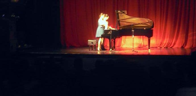 Ana i Ida MURATAGIĆ: Boščaluk je naš poklon publici Ana i Ida MURATAGIĆ: Boščaluk je naš poklon publici