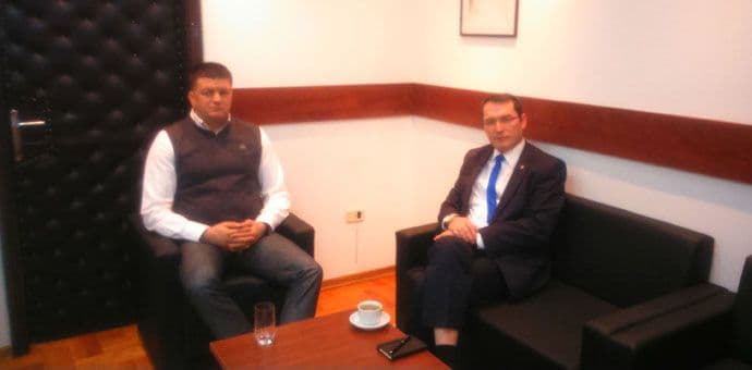 Poboljšati položaj iseljeničkih zajednica Kosova i Crne Gore Poboljšati položaj iseljeničkih zajednica Kosova i Crne Gore