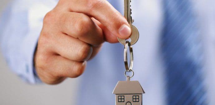 HILJADU PLUS: Predaja dokumentacije lično na šalteru banke HILJADU PLUS: Predaja dokumentacije lično na šalteru banke