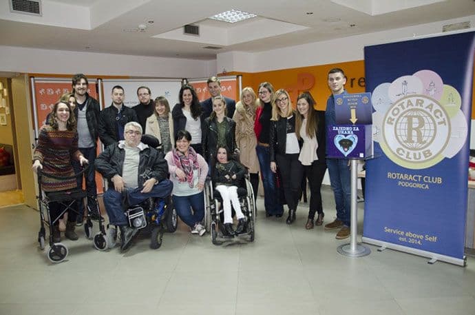 Rotarakt Klub: Počela kampanja prikupljanja novca za psa vodiča Rotarakt Klub: Počela kampanja prikupljanja novca za psa vodiča