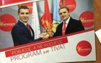 Propala ideja Demokratskog fronta o bojkotu: Bečić i Milić već pripremili izborni program za Tivat Propala ideja Demokratskog fronta o bojkotu: Bečić i Milić već pripremili izborni program za Tivat