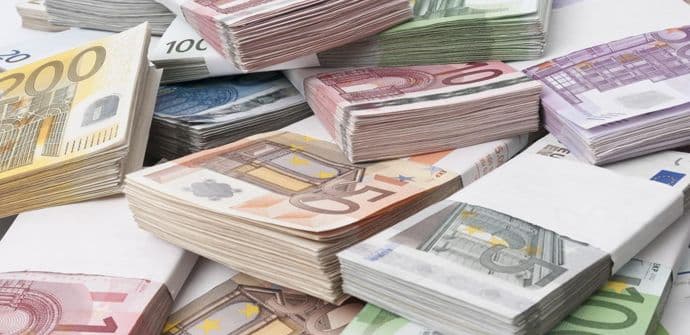 Nikšić: Osumnjičen da je prevarom prisvojio 170.000 eura Nikšić: Osumnjičen da je prevarom prisvojio 170.000 eura