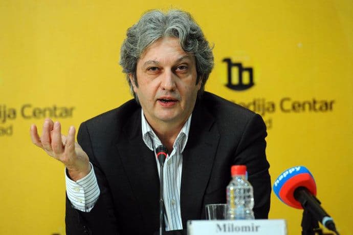 Marić: Nećemo da uvozimo američko đubre, već ćemo da pravimo naše, domaće Marić: Nećemo da uvozimo američko đubre, već ćemo da pravimo naše, domaće