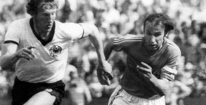 UEFA bira najboljih 11 Evrope svih vremena: Džajić, Šuker...  UEFA bira najboljih 11 Evrope svih vremena: Džajić, Šuker...