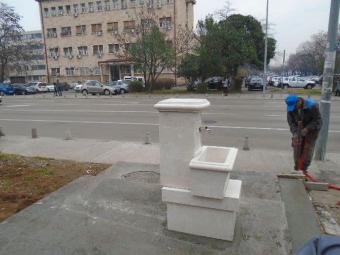 Podgorica: Postavljene četiri javne česme Podgorica: Postavljene četiri javne česme
