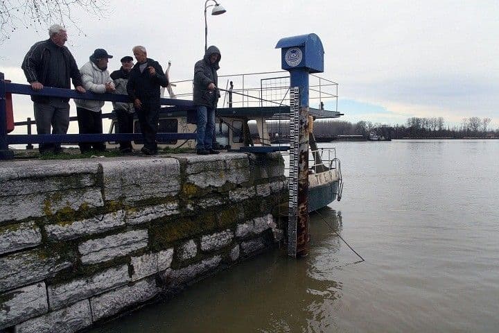 Srbija: Vanredna situacija u devet opština zbog poplava Srbija: Vanredna situacija u devet opština zbog poplava