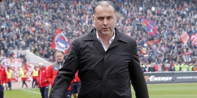 Grof Božović napušta Crvenu zvezdu!? Grof Božović napušta Crvenu zvezdu!?