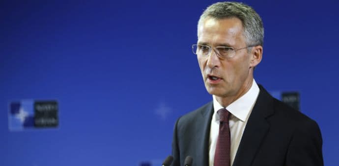 STOLTENBERG: NATO poslao 5 brodova u Egejsko more za nadzor krijumčarenja ljudi STOLTENBERG: NATO poslao 5 brodova u Egejsko more za nadzor krijumčarenja ljudi