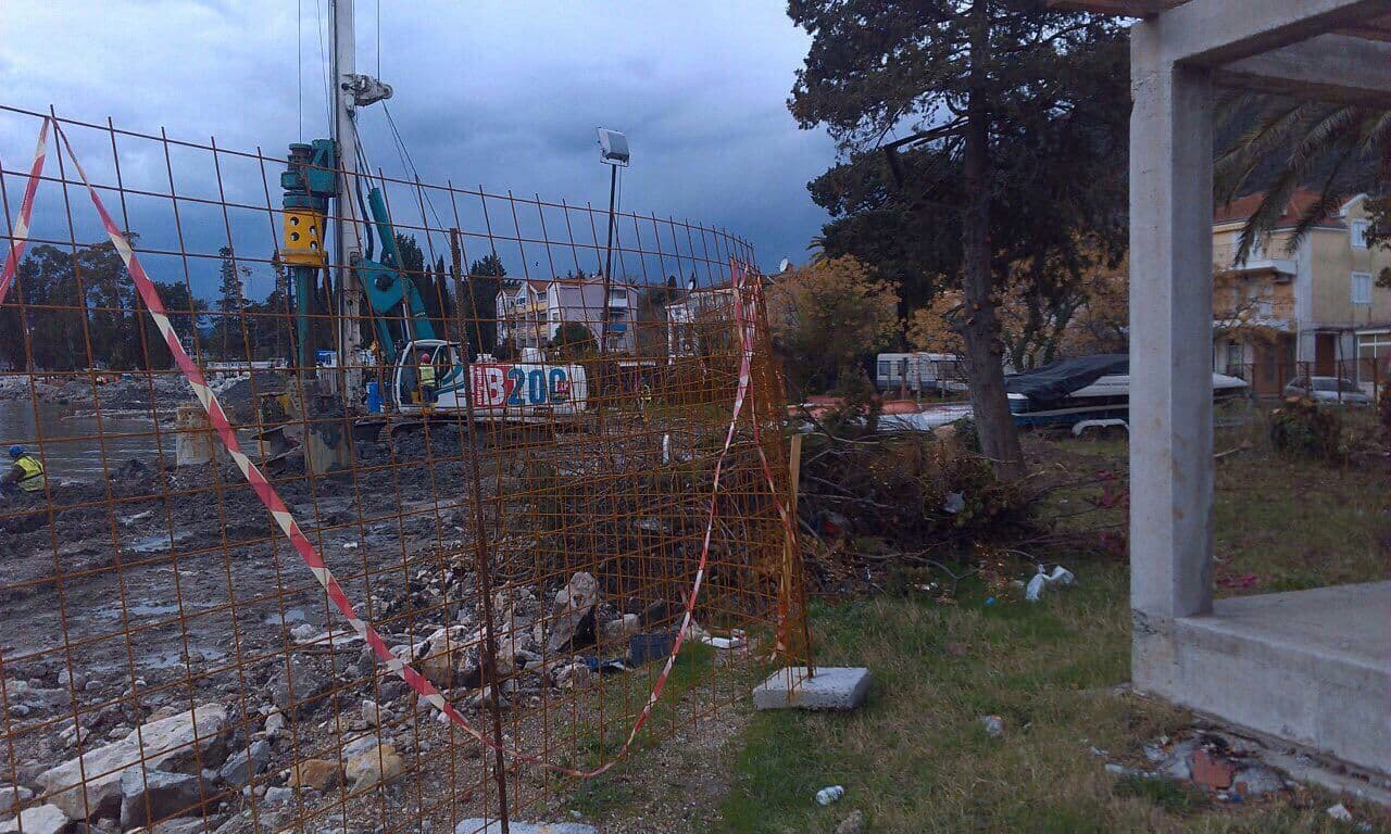 Mijanović: “AZMONT INVESTMENTS” izvodi radove na privatnoj svojini Mijanović: “AZMONT INVESTMENTS” izvodi radove na privatnoj svojini