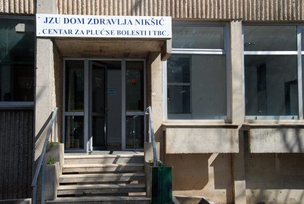 Obijen Dom zdravlja, ukraden kompjuter Obijen Dom zdravlja, ukraden kompjuter