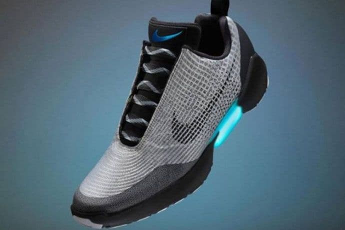 Za članove Nike fitnes kluba: Patike čije se pertle same vežu (VIDEO) Za članove Nike fitnes kluba: Patike čije se pertle same vežu (VIDEO)