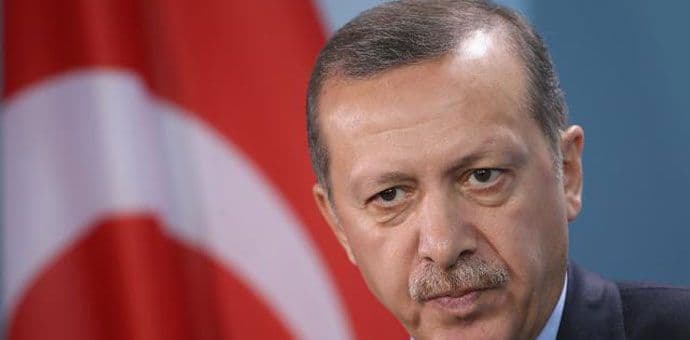 Erdogan: Evropa se igra u minskom polju, da se pazi Kurda Erdogan: Evropa se igra u minskom polju, da se pazi Kurda