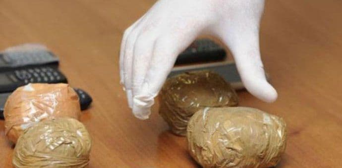 U stijenama krili heroin, snajpere, automate i bombe U stijenama krili heroin, snajpere, automate i bombe