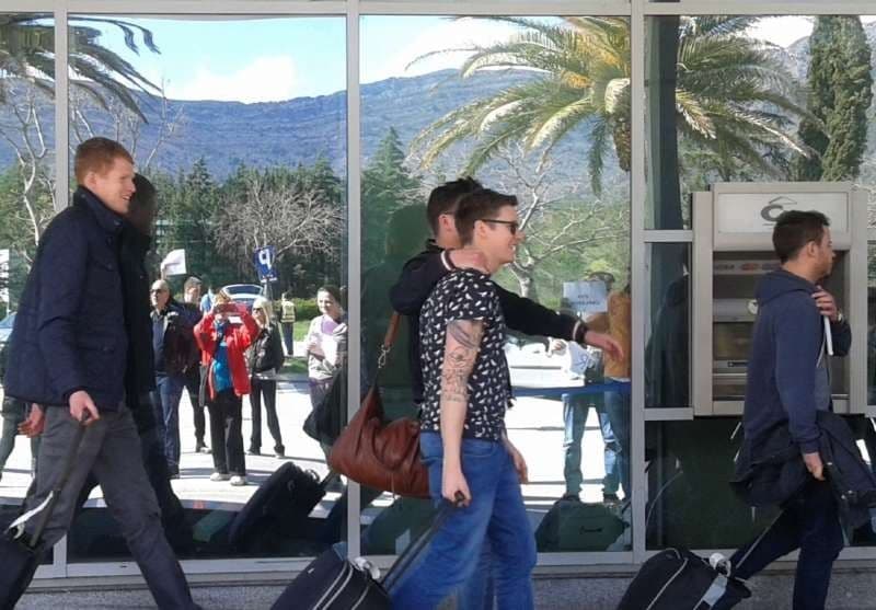 Englezi otvorili sezonu u Tivtu Englezi otvorili sezonu u Tivtu