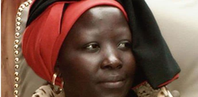 "KRALJICA KIŠE": Ova djevojčica je jedina nada za 100.000 ljudi "KRALJICA KIŠE": Ova djevojčica je jedina nada za 100.000 ljudi