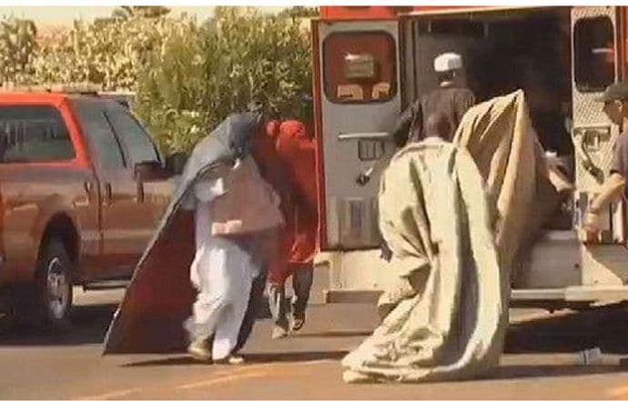 SAD: 20.000 pčela napalo džamiju u Finiksu SAD: 20.000 pčela napalo džamiju u Finiksu