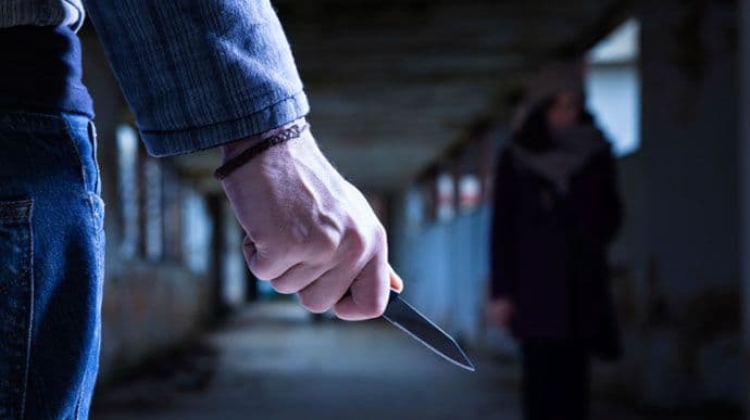 Danilovgrađanin držao Podgoričanki nož pod grlom Danilovgrađanin držao Podgoričanki nož pod grlom