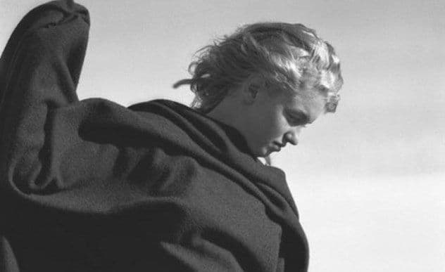 (FOTO) Ikona ljepote i stila: Rijetke fotografije Marilin Monro kada je imala 20 godina (FOTO) Ikona ljepote i stila: Rijetke fotografije Marilin Monro kada je imala 20 godina