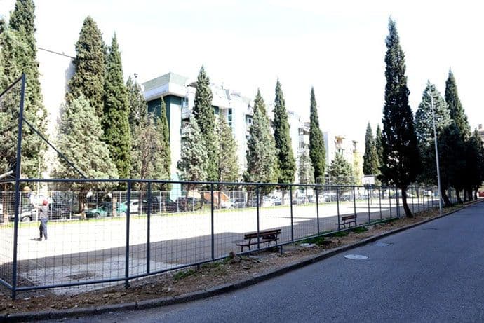 Ograđeni sportski poligoni na Bulevaru Sv. Petra Cetinjskog Ograđeni sportski poligoni na Bulevaru Sv. Petra Cetinjskog