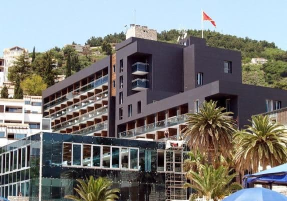 Tužilaštvo otvorilo izviđaj: Za Avalu i Bjanku milioni stigli iz firme sa Paname? Tužilaštvo otvorilo izviđaj: Za Avalu i Bjanku milioni stigli iz firme sa Paname?