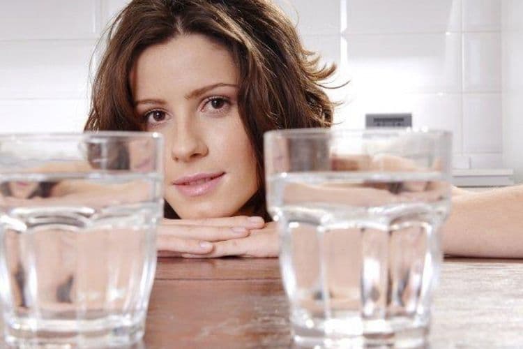 Evo šta se dešava sa tijelom kada pijemo premalo vode Evo šta se dešava sa tijelom kada pijemo premalo vode