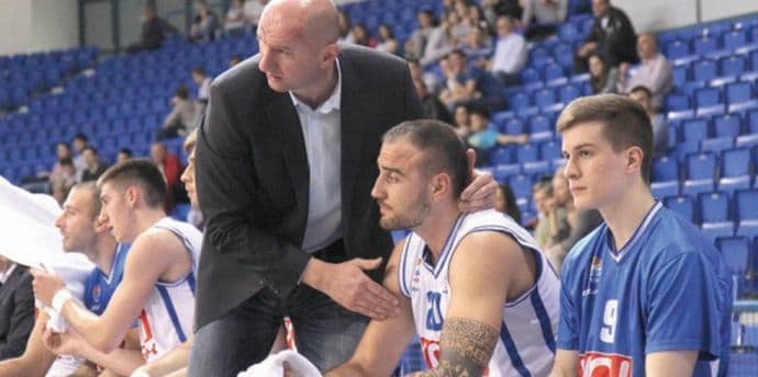 Disciplinska komisija KSCG: Šest mjeseci kazne za Dragićevića! Disciplinska komisija KSCG: Šest mjeseci kazne za Dragićevića!