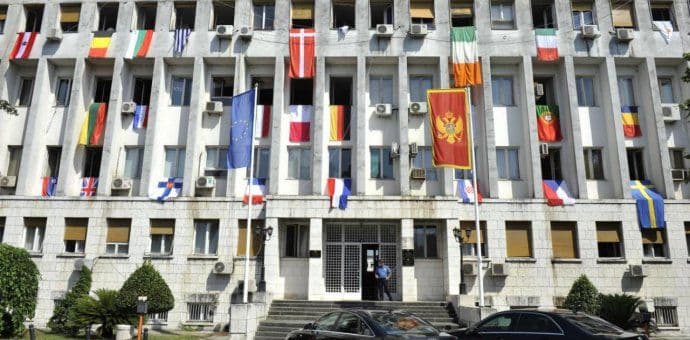 MVPEI: Nije tako da Crna Gora mora zatvarati ambasade MVPEI: Nije tako da Crna Gora mora zatvarati ambasade