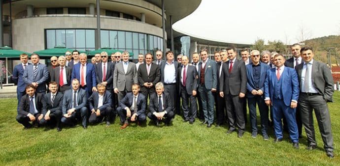 U Istanbulu održan regionalni sastanak fudbalskih saveza U Istanbulu održan regionalni sastanak fudbalskih saveza