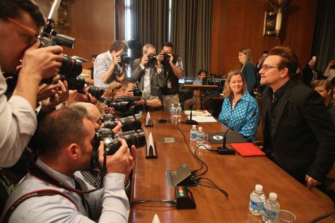 Bono u američkom Kongresu: Izbjeglička kriza je egzistencijalni problem Evrope Bono u američkom Kongresu: Izbjeglička kriza je egzistencijalni problem Evrope