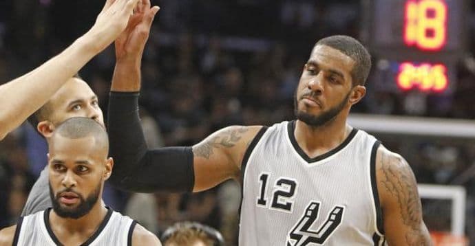 NBA: Sparsima derbi Teksasa, fenemenalni Derozan NBA: Sparsima derbi Teksasa, fenemenalni Derozan