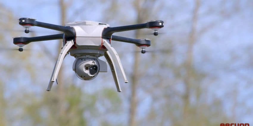 Bespilotna letjelica udarila u britanski avion sa 137 putnika Bespilotna letjelica udarila u britanski avion sa 137 putnika