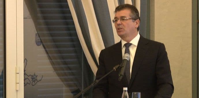 Saslušanje Gvozdenovića: Garanciju 14 mjeseci provjeravala dva ministarstva i CBCG Saslušanje Gvozdenovića: Garanciju 14 mjeseci provjeravala dva ministarstva i CBCG